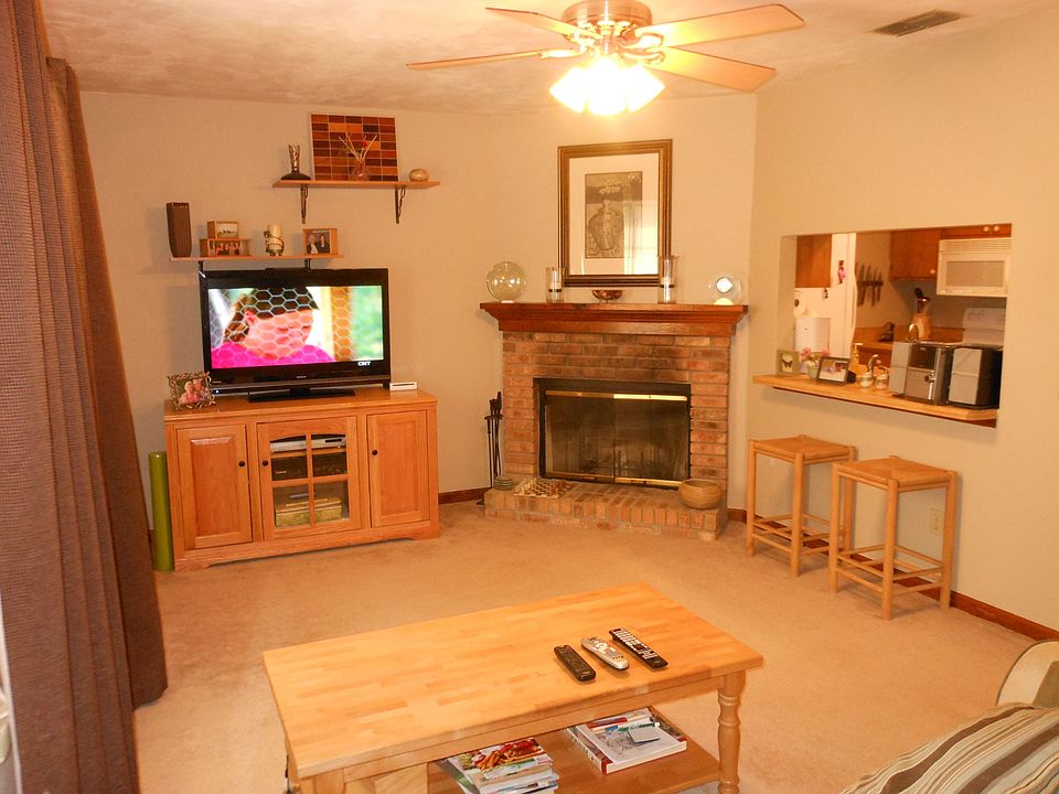 1st image of 2031 Gardenbrook Ln