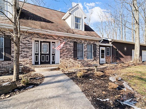 3rd image of 3344 Bay Rd