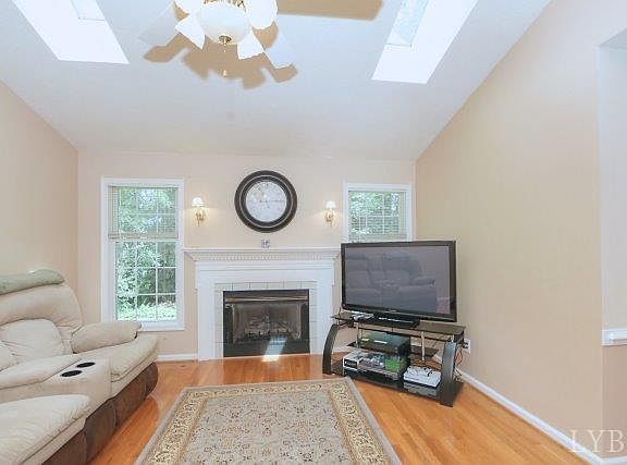 5th image of 139 Alex Ct