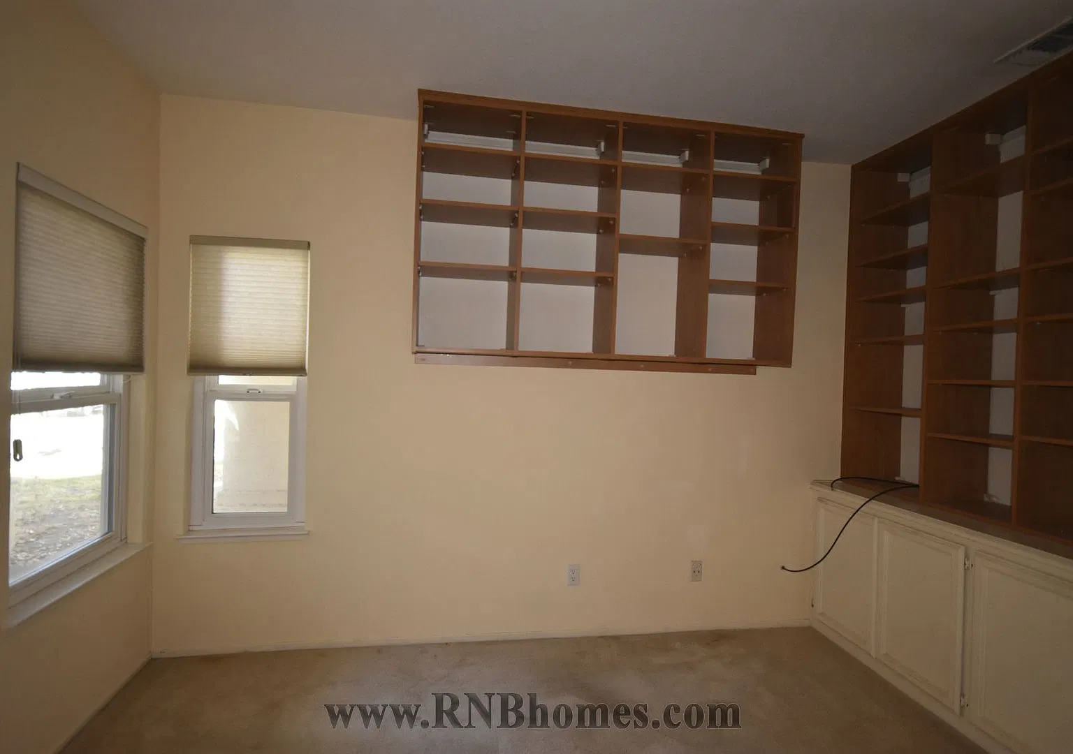 Eagle Drive 2255 — Photo 4