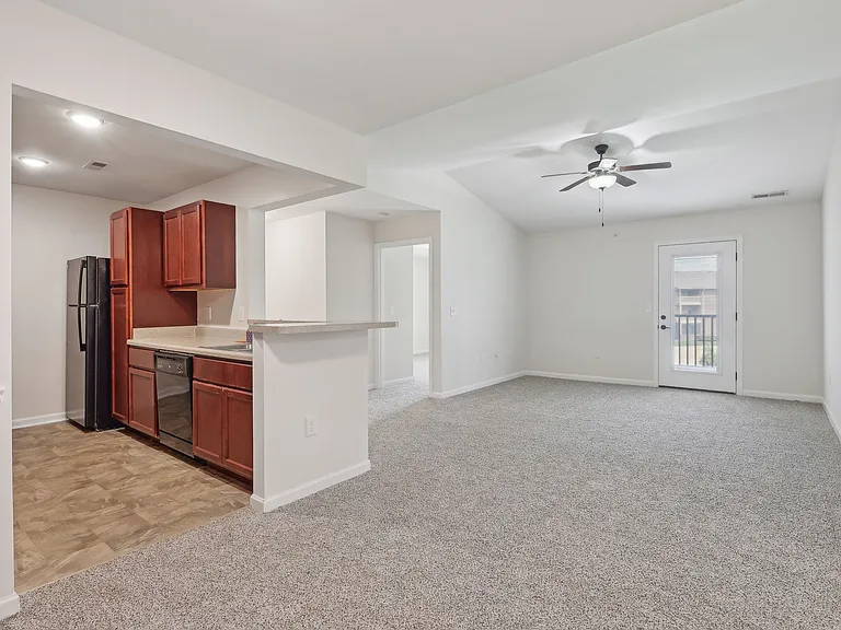 Nicholas Place Apartments — Photo 78