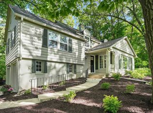 3549 Lake Mendota Dr, Madison, WI 53705