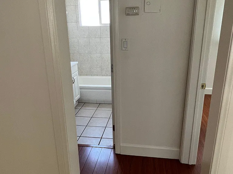 5656 Fountain Ave #B — Photo 12