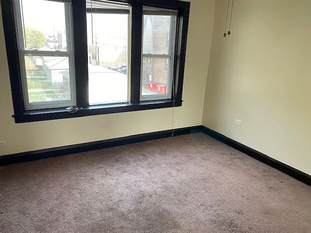 5615 W Wellington Ave #3W — Photo 7