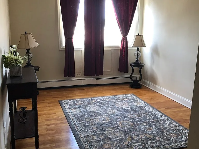 2411 W Balmoral Ave #3G — Photo 9