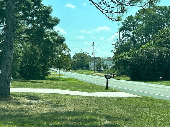 4th image of 10221 Elgin Blvd