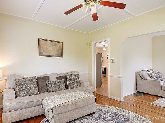 5th image of 1741 King Ave