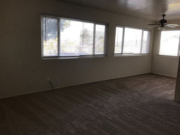 2nd image of 709 Capitol St