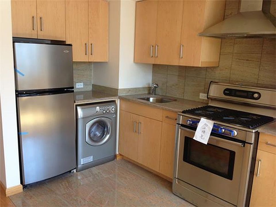 1st image of 138 E Broadway #3C