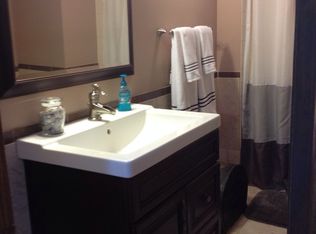 1157 McCarthy Rd, Lemont, IL 60439