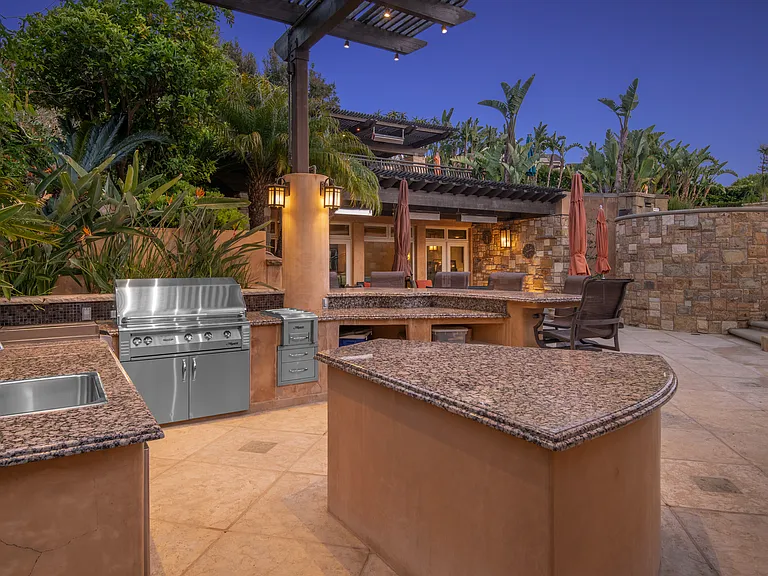 1650 Mesa Ridge Ave — Photo 38