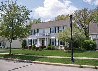 2nd image of 4991 Cadogan Pl