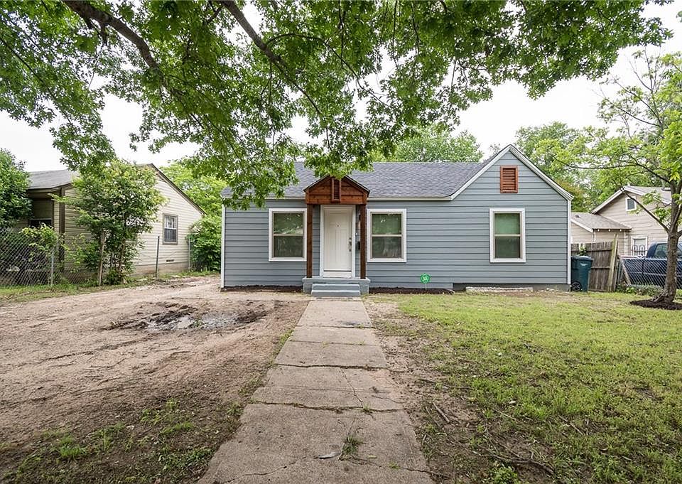 1st image of 2814 Fernwood Ave