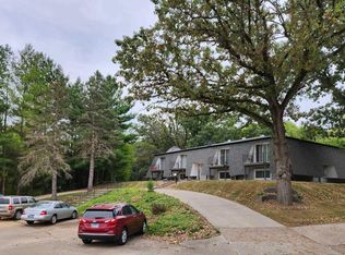 4211 Us Highway 6, Coal Valley, IL 61240