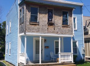 67 Walnut St, Burlington, VT 05401