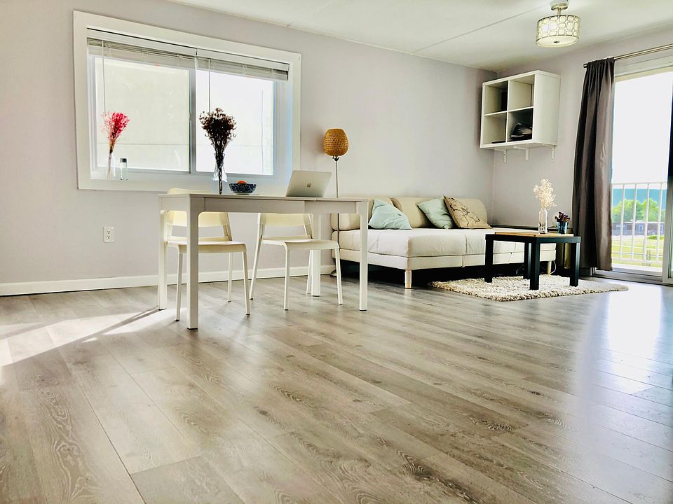 1st image of 200 Cove Way Unit 201