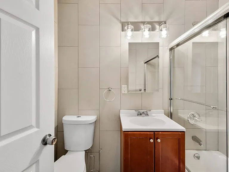301 E 104th St #1 — Photo 7