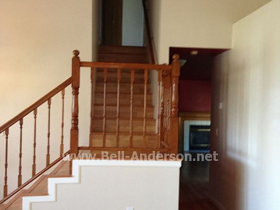 5th image of 11842 SE 204th St