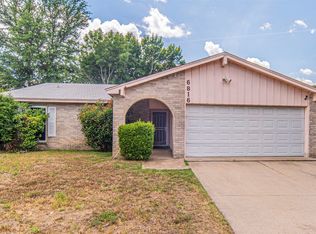 6816 Westglen Dr, Fort Worth, TX 76133