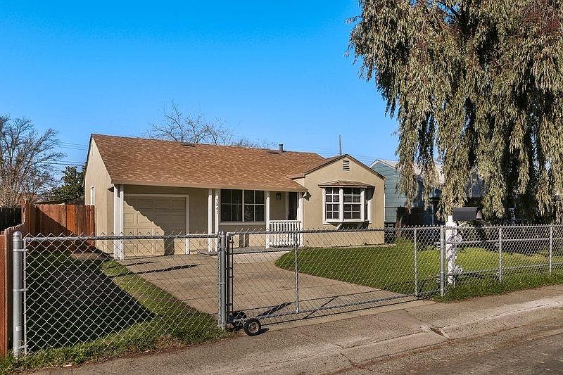 1st image of 3841 Kern St