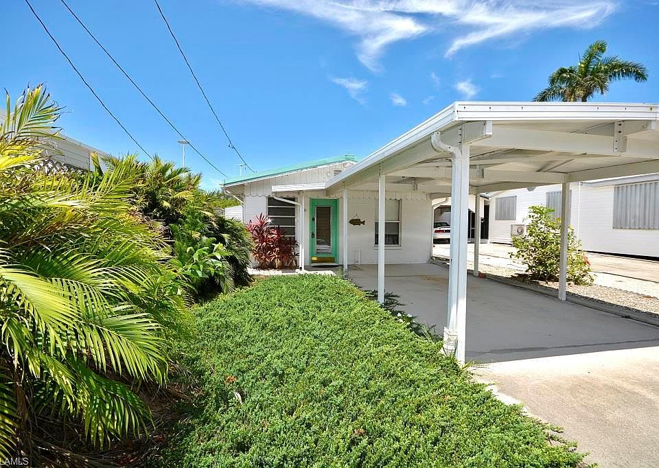 1st image of 2651 Bamboo St
