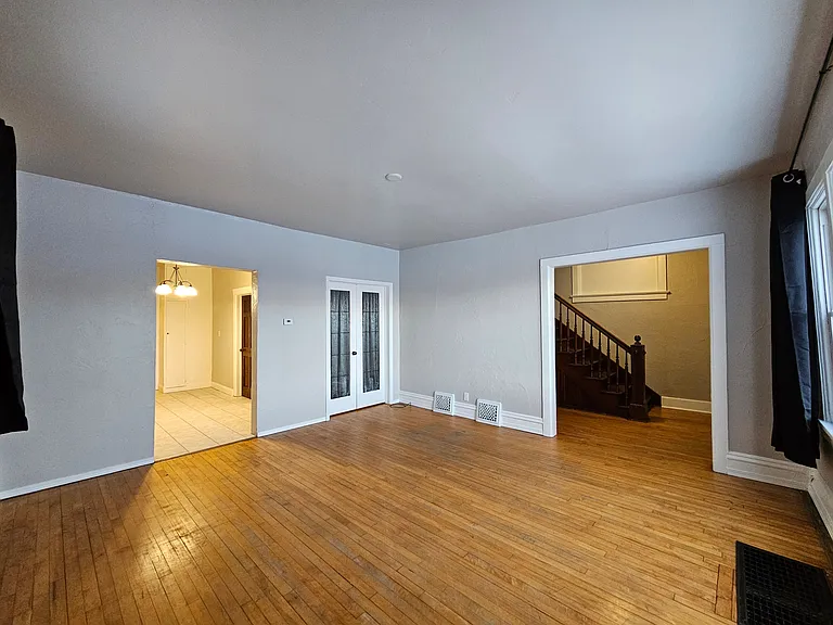 1114 Pine St #1114 — Photo 4