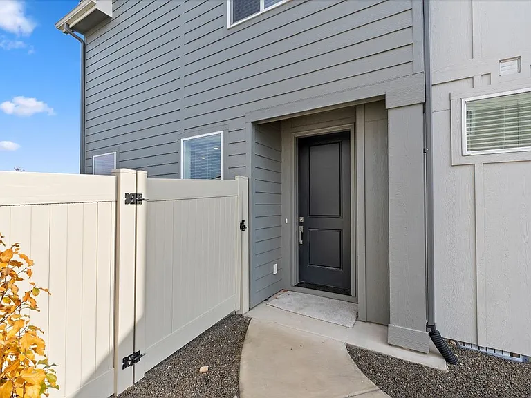 8206 W Grey Alder Dr — Photo 4