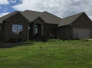 10 Persimmon Ridge Ln, Greenbrier, AR 72058