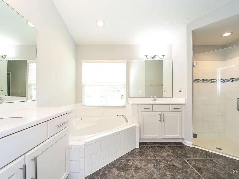 12385 Sacha Rd — Photo 8