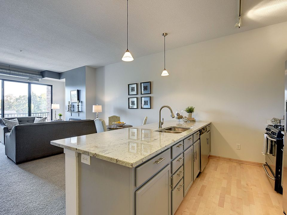 1st image of 4525 Park Commons Dr Unit 322