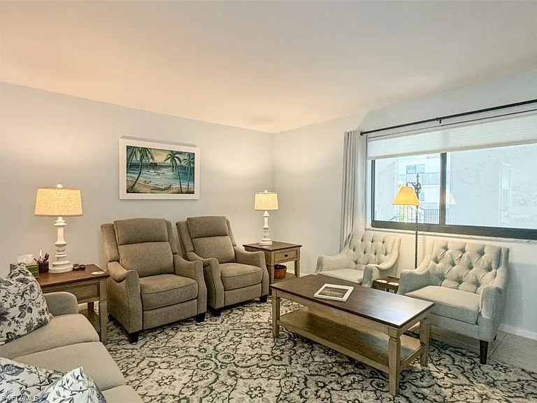 788 Park Shore Dr #D27 — Photo 14