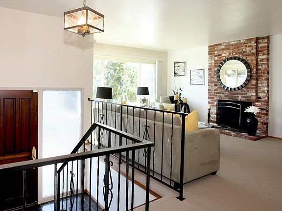 2nd image of 255 Lake Dr