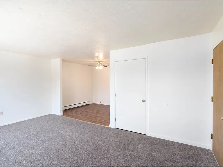 Greentree Apartments — Photo 4
