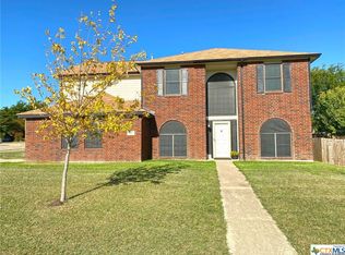 512 Bond St, Copperas Cove, TX 76522
