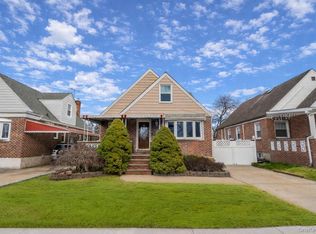 5643 195th Street, Fresh Meadows, NY 11365