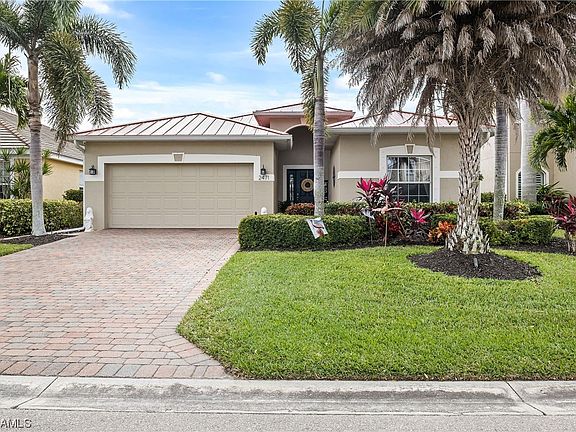 3rd image of 2471 Blackburn Cir