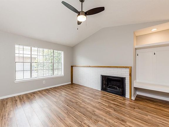 2nd image of 14600 Fonmeadow Dr APT 301