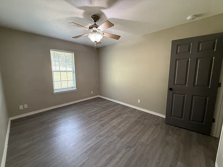 1011 Santa Fe Trl — Photo 5