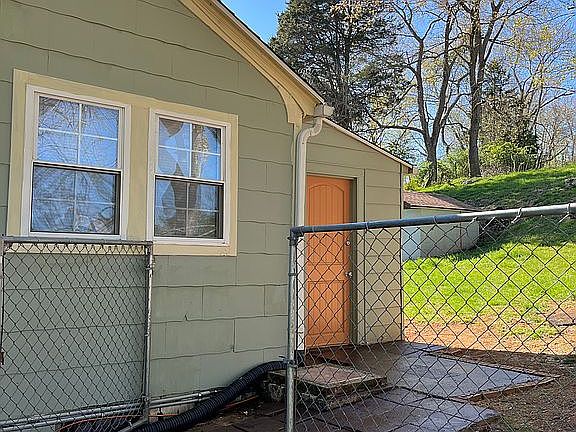 2nd image of 4025 Old Baltimore Rd