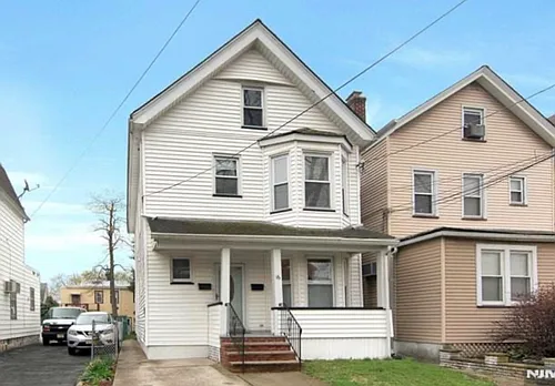 16 Argyle Pl #1 Photo 1
