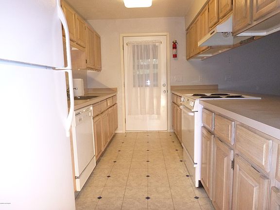3rd image of 675 Blueberry Dr #A