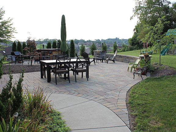 Tumbled paver stone patio