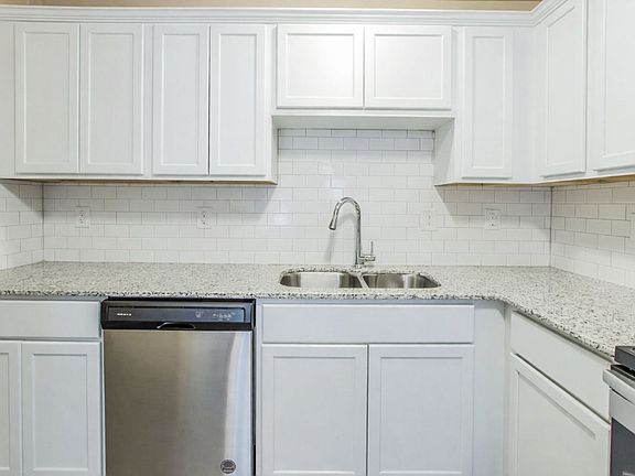 3rd image of 2311 Duntov Dr #B
