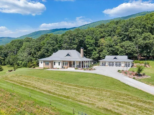 4148 Little Catawba Creek Rd, Troutville, VA 24175
