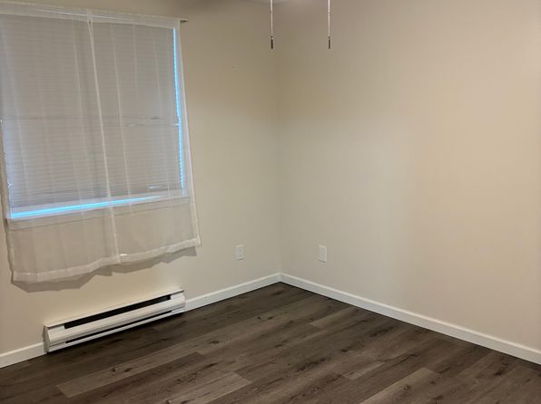 2708 Aldercreek Dr S #4