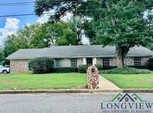1804 Cardinal St, Longview, TX 75601