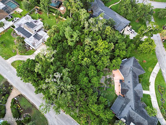 5th image of 12 Pebble Beach Dr