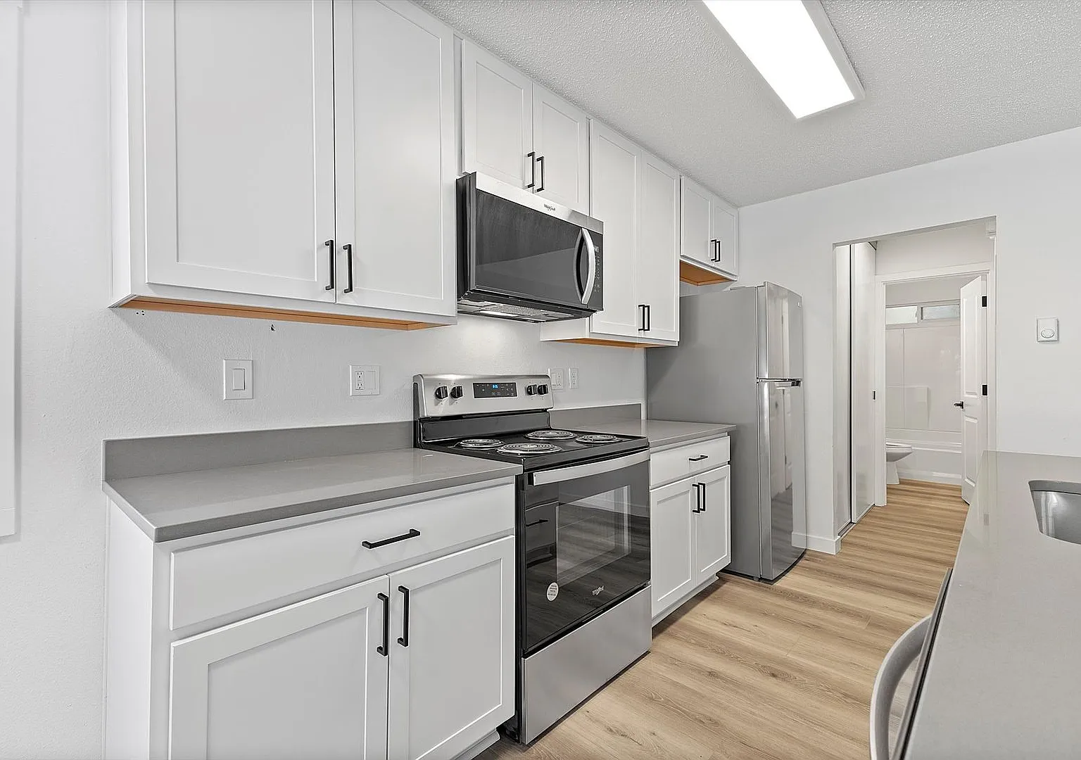 Veneta Marie Apartments — Photo 1