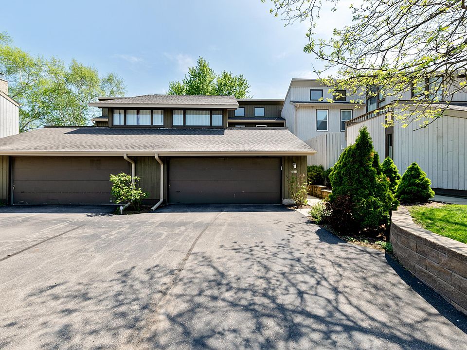 1st image of 1232 W Baldwin Ct #1232