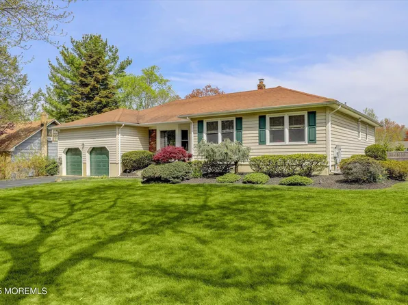 3 Seward Drive, Ocean Twp, NJ 07712